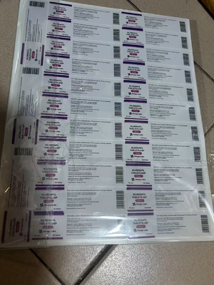 Özel B12 Vitamini Yapışkan Enjeksiyon Yağı Etiketleri 10ml Cam Şişe UV PRINITNG/cmyk printng