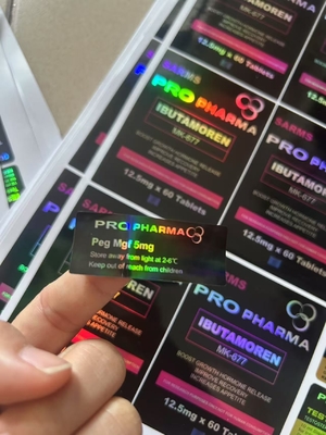 Clomid 50mg Özel Plastik Şişe Etiketleri Siyah Arkaplanlı Etiketler Lazer Kelimeler Baskı